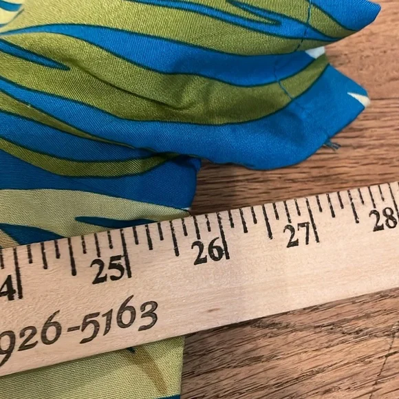 Nice go barefoot button down floral Hawaiian shirt - Picture 3 of 6